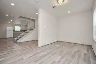 109 N 3rd St, South Houston, TX 77587 - Photo 22