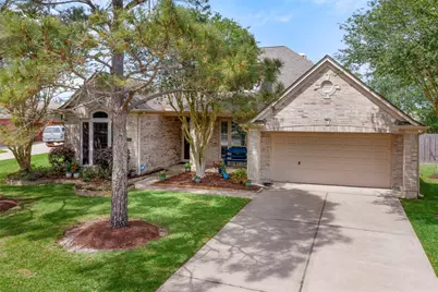 2885 Smokey Lake Lane, League City, TX 77539 - Photo 1