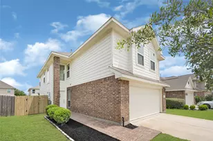 1419 Brighton Fort Dr, Houston, TX 77073 - Photo 2