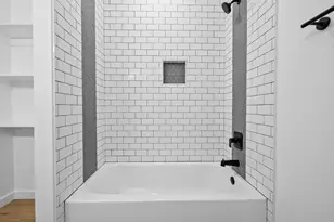 1504 W Blum St, Alvin, TX 77511 - Photo 22