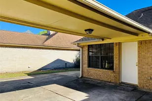 14734 Charlmont Dr, Houston, TX 77083 - Photo 22