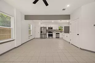 8306 Tidwell Rd, Houston, TX 77028 - Photo 2