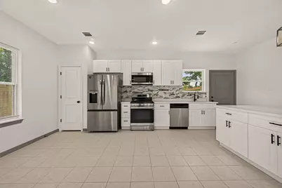 8306 Tidwell Road #B, Houston, TX 77028 - Photo 6