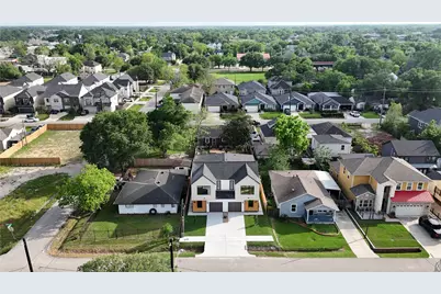 4554 Newberry Street #B, Houston, TX 77051 - Photo 26