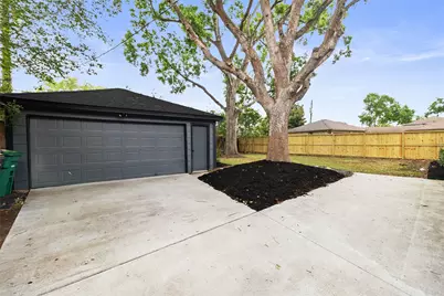 5934 Dumfries Drive, Houston, TX 77096 - Photo 8