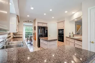 2748 Masters Dr, League City, TX 77573 - Photo 18