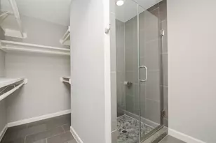 7926 Ridgeview Dr, Houston, TX 77055 - Photo 14
