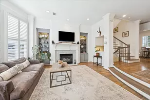 1914 Greenwich Pl Dr, Houston, TX 77019 - Photo 12