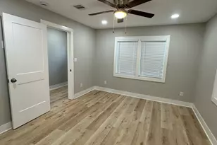 8223 Wallis St, Fulshear, TX 77441 - Photo 26