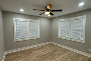 8223 Wallis St, Fulshear, TX 77441 - Photo 20