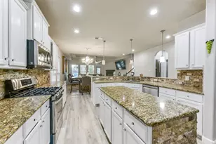 8927 Alcina Dr, Tomball, TX 77375 - Photo 10