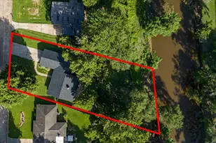 109 Southern Oaks Dr, Lake Jackson, TX 77566 - Photo 40