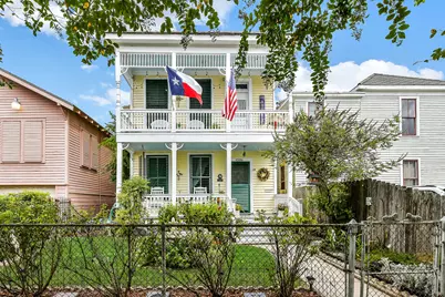 4506 Avenue K, Galveston, TX 77551 - Photo 1