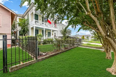 4506 Avenue K, Galveston, TX 77551 - Photo 2