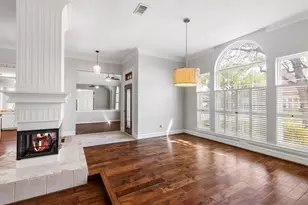 1007 Oakland Ct, Sugar Land, TX 77498 - Photo 10