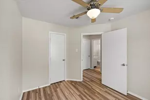 22 Highland St, Texas City, TX 77591 - Photo 22