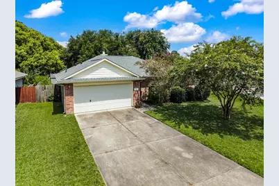 22 Highland Street, Texas City, TX 77591 - Photo 2