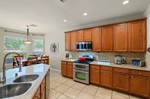 13926 Wessex Park Dr, Cypress, TX 77429 - Photo 12