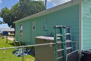 1714 N Avenue Q, Freeport, TX 77541 - Photo 22