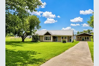 829 Fm 1004 W, Kirbyville, TX 75956 - Photo 1