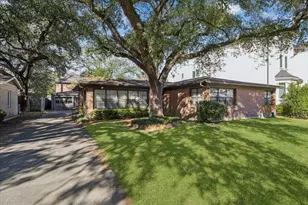 4106 Aberdeen Way, Houston, TX 77025 - Photo 2