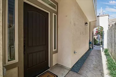 903 Asbury Street, Houston, TX 77007 - Photo 2