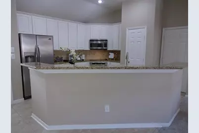 14 Paddock Pines Place, The Woodlands, TX 77382 - Photo 10