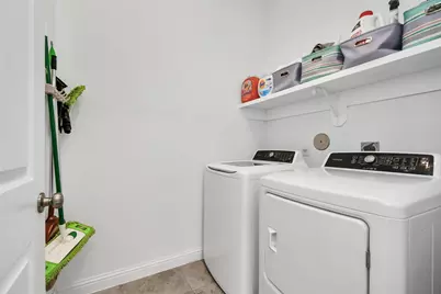 11012 Mikula Drive, Houston, TX 77043 - Photo 16