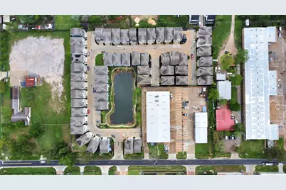 11012 Mikula Drive, Houston, TX 77043 - Photo 2