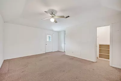 7707 Burning Hills Drive, Houston, TX 77071 - Photo 38