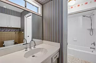 7707 Burning Hills Dr, Houston, TX 77071 - Photo 34