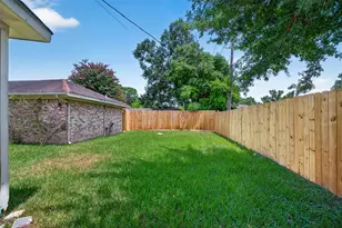 7707 Burning Hills Dr, Houston, TX 77071 - Photo 48