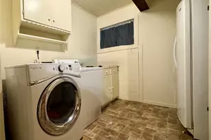 3706 College St, Damon, TX 77430 - Photo 12