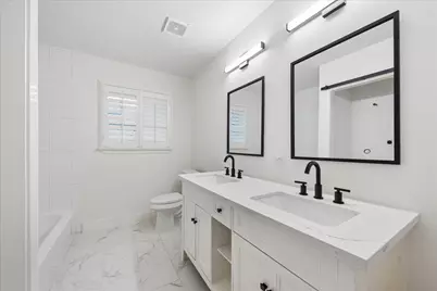 6434 Pineshade Lane, Houston, TX 77008 - Photo 22