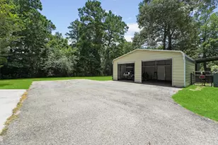 11899 Oak Apple Ct, Willis, TX 77378 - Photo 26