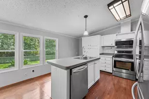 11899 Oak Apple Ct, Willis, TX 77378 - Photo 6