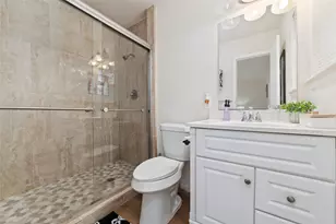 11915 Sea Shore Dr, Houston, TX 77072 - Photo 10