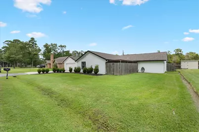 110 Dozent Lane, Baytown, TX 77521 - Photo 2