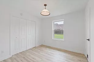 110 Dozent Ln, Baytown, TX 77521 - Photo 22