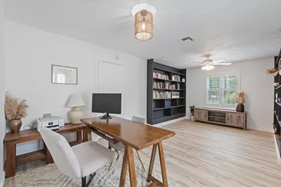 110 Dozent Lane, Baytown, TX 77521 - Photo 20