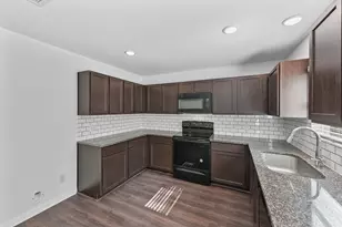 771 Plum Tree Cir, Livingston, TX 77351 - Photo 10