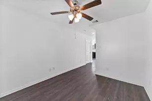 771 Plum Tree Cir, Livingston, TX 77351 - Photo 4