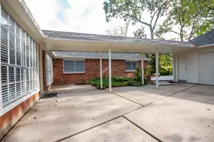 15510 Park Estates Ln, Houston, TX 77062 - Photo 22