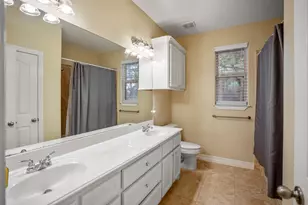 499 Royal Navigator Rd, Montgomery, TX 77316 - Photo 28