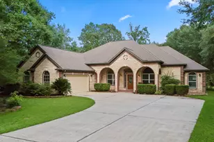499 Royal Navigator Rd, Montgomery, TX 77316 - Photo 2
