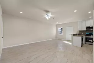 7750 Avenue J, Houston, TX 77012 - Photo 6