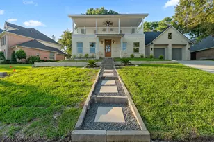 240 Sarasota Cir S, Montgomery, TX 77356 - Photo 2