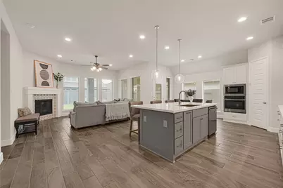 19322 Belmont Stakes Way, Tomball, TX 77377 - Photo 6