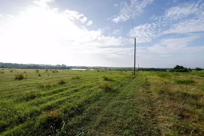 334 Vineyard View Trail, Carmine, TX 78932 - Photo 2
