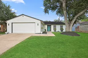 6814 Loch Langham Dr, Houston, TX 77084 - Photo 2